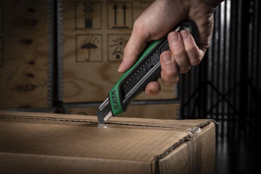 Sat Cutter Shop Cutters, Snips & Saws from SATA