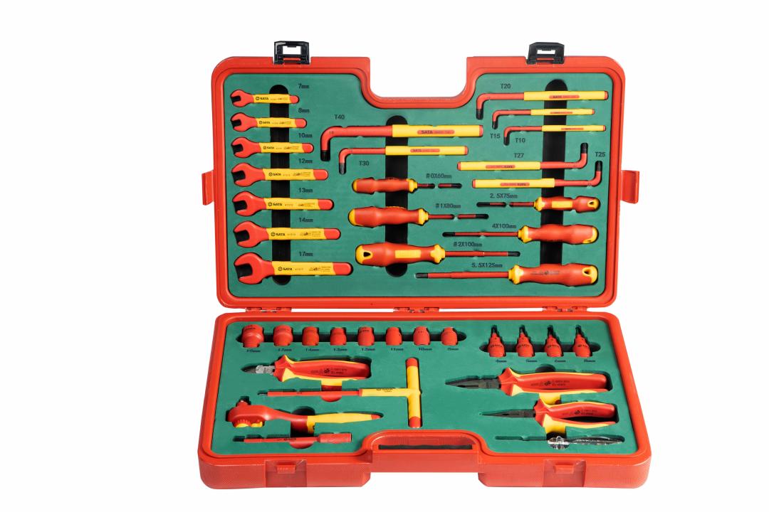 39 Pc. 3/8” Drive VDE Insulated Mechanics Tool Set - SATA