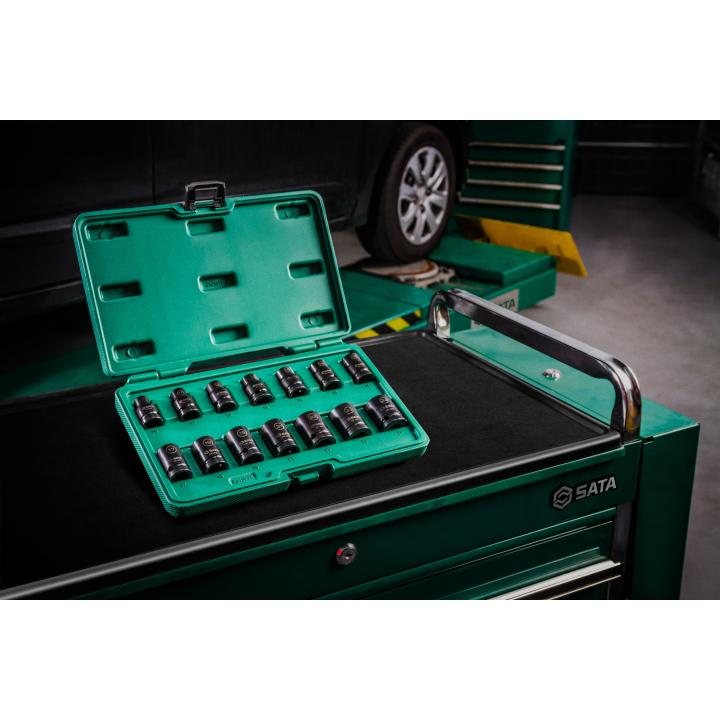Thin cheap socket set